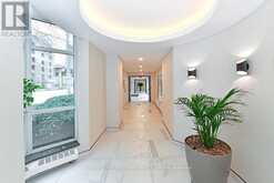 203 - 600 QUEENS QUAY W Toronto