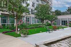 203 - 600 QUEENS QUAY W Toronto