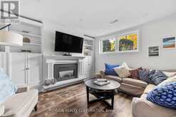 2 ASHMOUNT CRESCENT Toronto