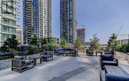 721 - 4055 PARKSIDE VILLAGE DRIVE Mississauga