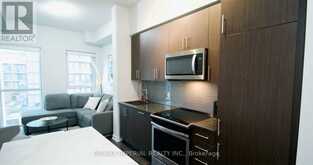 721 - 4055 PARKSIDE VILLAGE DRIVE Mississauga