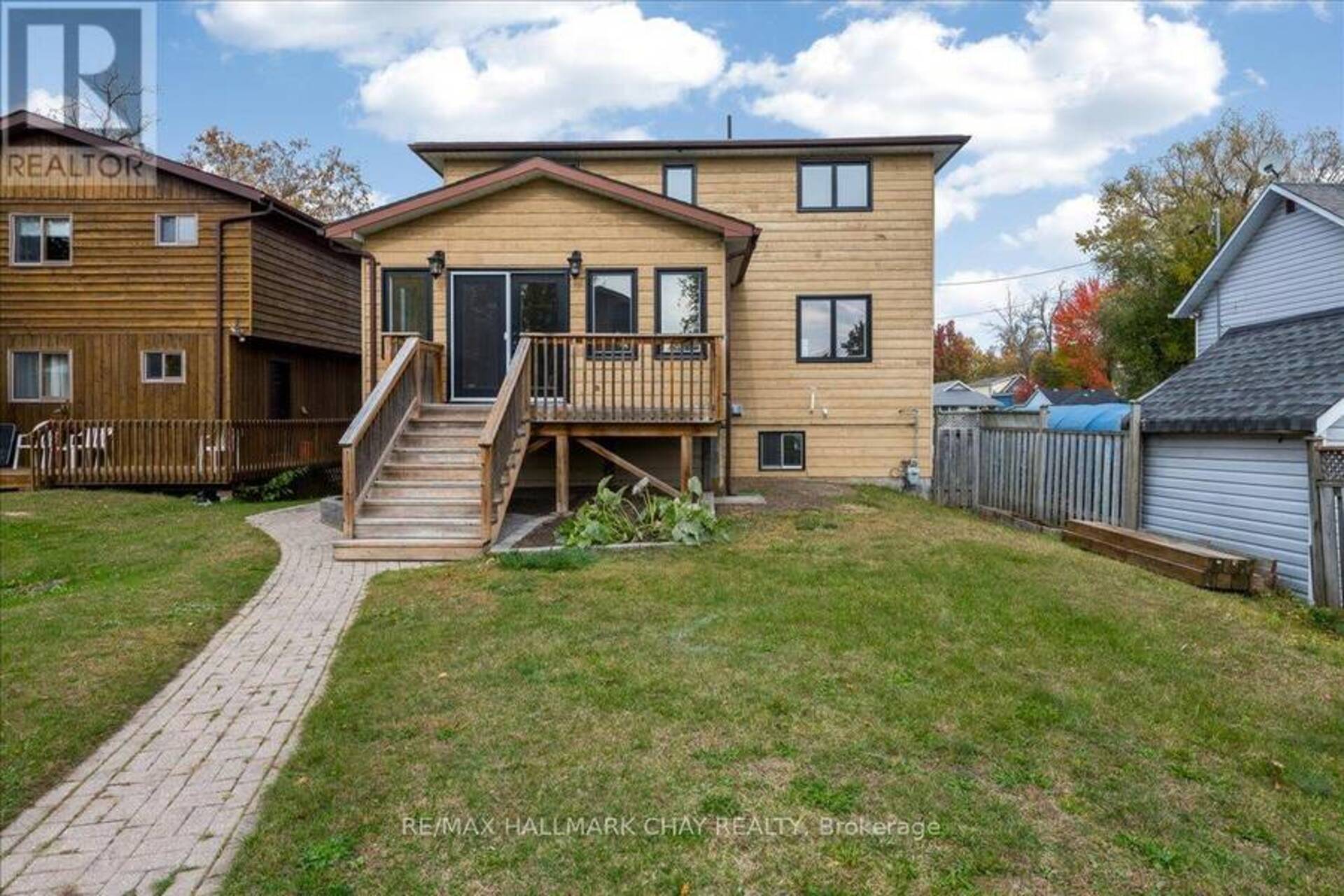 1063 WOOD STREET Innisfil