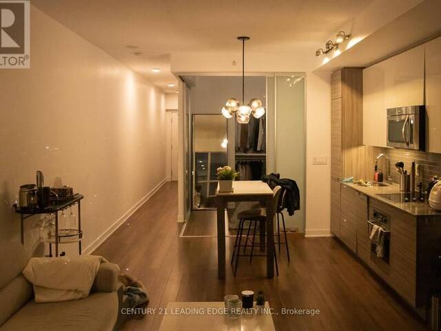 1605 - 210 SIMCOE STREET W Toronto Ontario