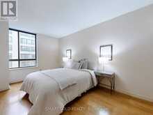 905B - 195 ST PATRICK STREET Toronto