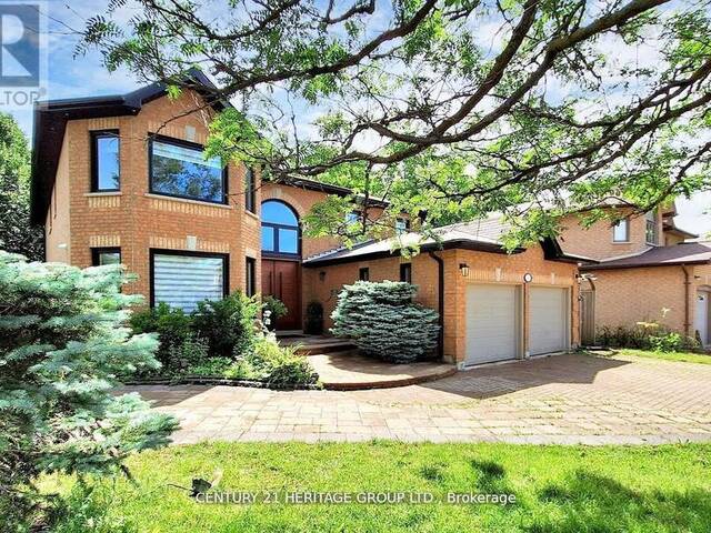 1 CREEKVIEW AVENUE Richmond Hill Ontario