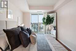 409 - 11 ONEIDA CRESCENT Richmond Hill