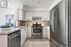 409 - 11 ONEIDA CRESCENT Richmond Hill