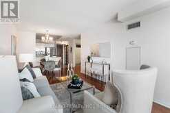 409 - 11 ONEIDA CRESCENT Richmond Hill