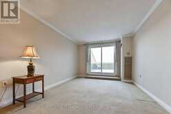 PH2 - 100 ANNA RUSSELL WAY Markham