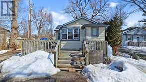 UNIT A - 546 LAKE DRIVE S Georgina