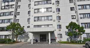 808 - 135 BASELINE ROAD W London