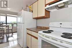 808 - 135 BASELINE ROAD W London