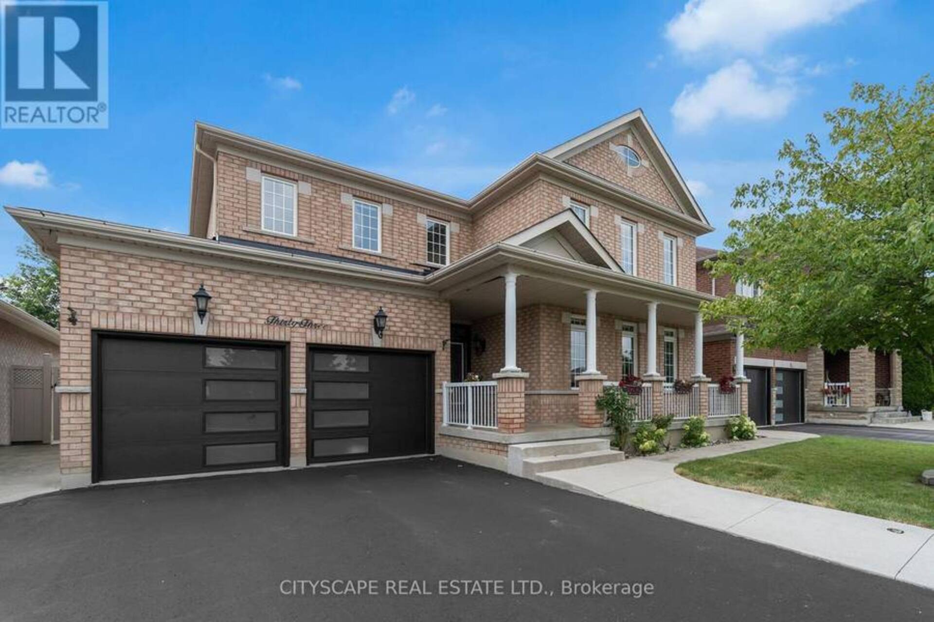 33 HUNTSPOINT DRIVE Brampton