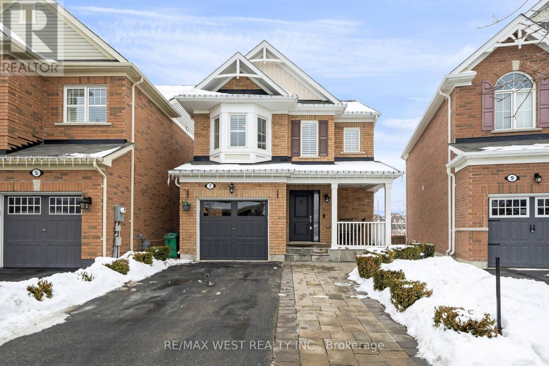 7 POLSTAR ROAD Brampton