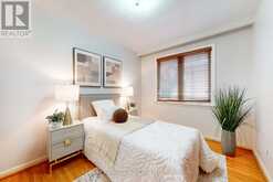 7 MUIRKIRK ROAD Toronto