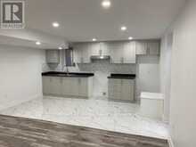 1368 CONNAUGHT TERRACE Milton