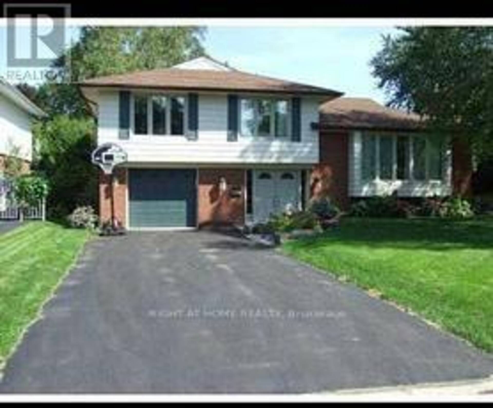 253 STRATHCONA DRIVE Burlington