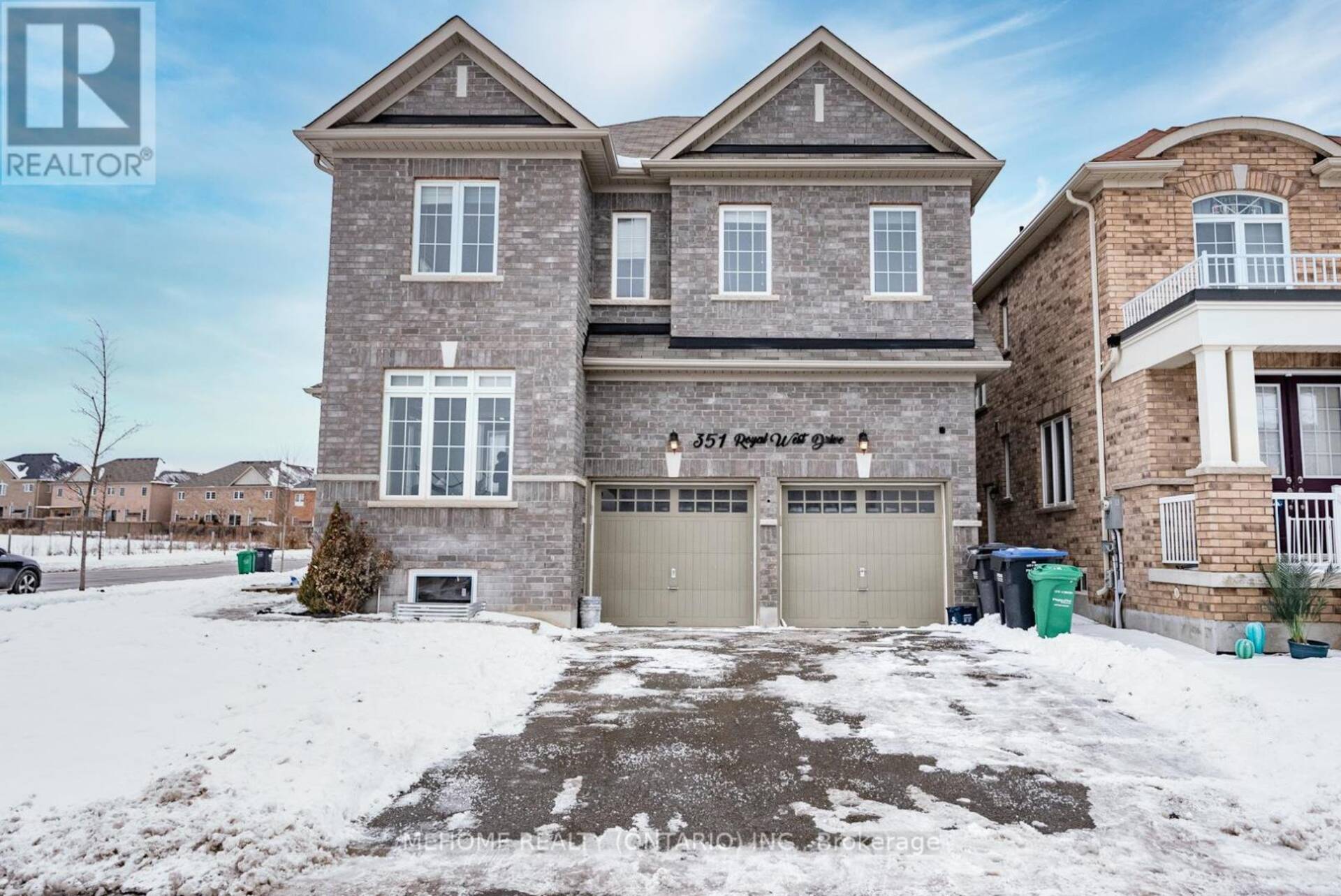 351 ROYAL WEST DRIVE Brampton