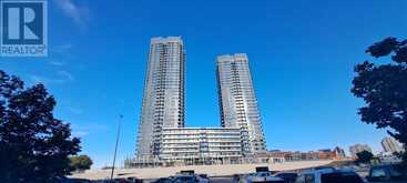 310 - 30 UPPER MALL WAY Vaughan