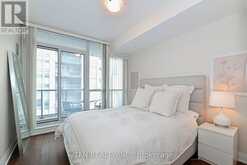 1605 - 530 ST CLAIR AVENUE W Toronto