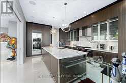 4001 - 50 YORKVILLE AVENUE Toronto