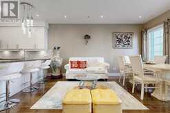 15 - 40 HARGRAVE LANE Toronto