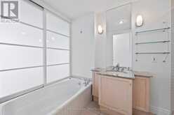 405W - 500 QUEENS QUAY W Toronto