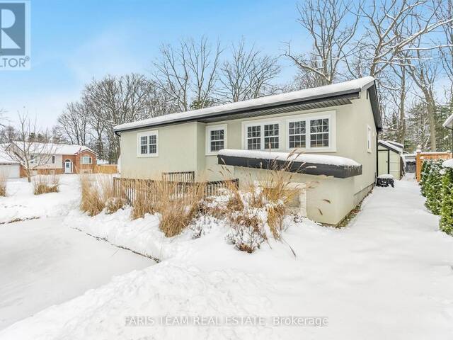 33 FRANK STREET Wasaga Beach