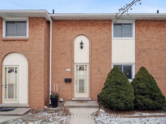 98 - 151 GATESHEAD CRESCENT Hamilton Ontario