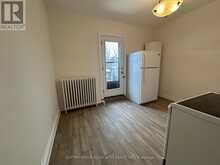 195 MONTROSE AVENUE Toronto