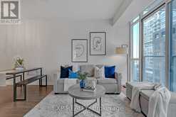 1407 - 126 SIMCOE STREET Toronto