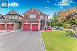 18 BAZALGETTE DRIVE Toronto