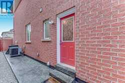 18 BAZALGETTE DRIVE Toronto