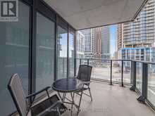 411 - 9000 JANE STREET Vaughan