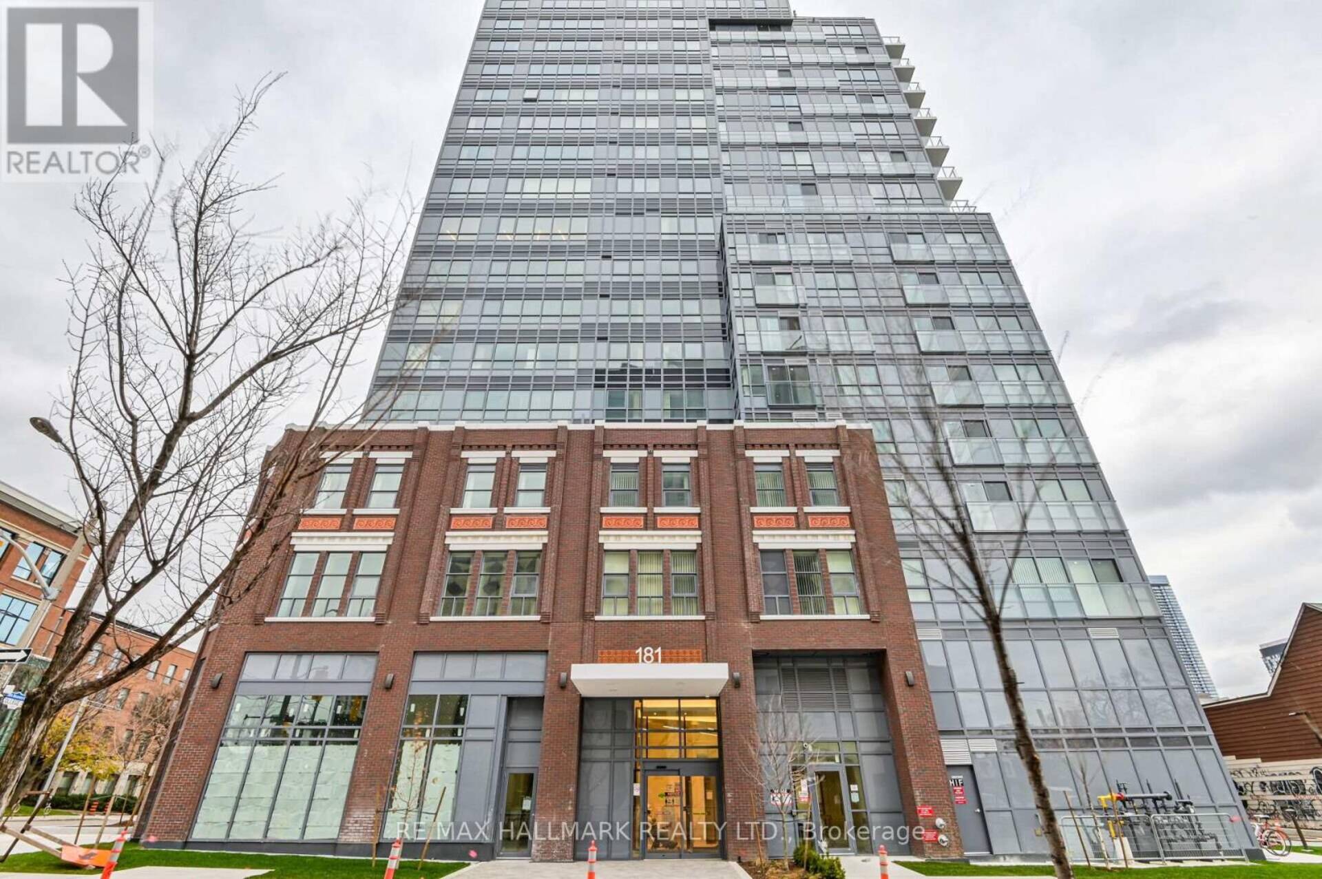 1301 - 181 HURON STREET Toronto