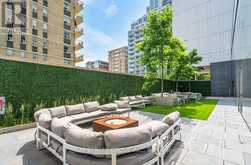 312 - 185 ROEHAMPTON AVENUE Toronto