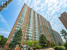 813 - 135 HILLCREST AVENUE Mississauga