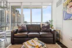 1702 - 75 CANTERBURY PLACE Toronto