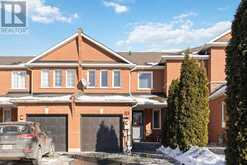 33 PIAZZA CRESCENT Vaughan