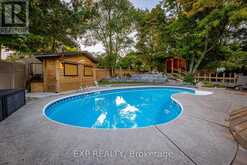 6736 BARRISDALE DRIVE Mississauga