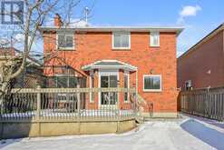 339 MANHATTAN DRIVE Markham