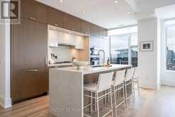 1110 - 455 WELLINGTON STREET W Toronto