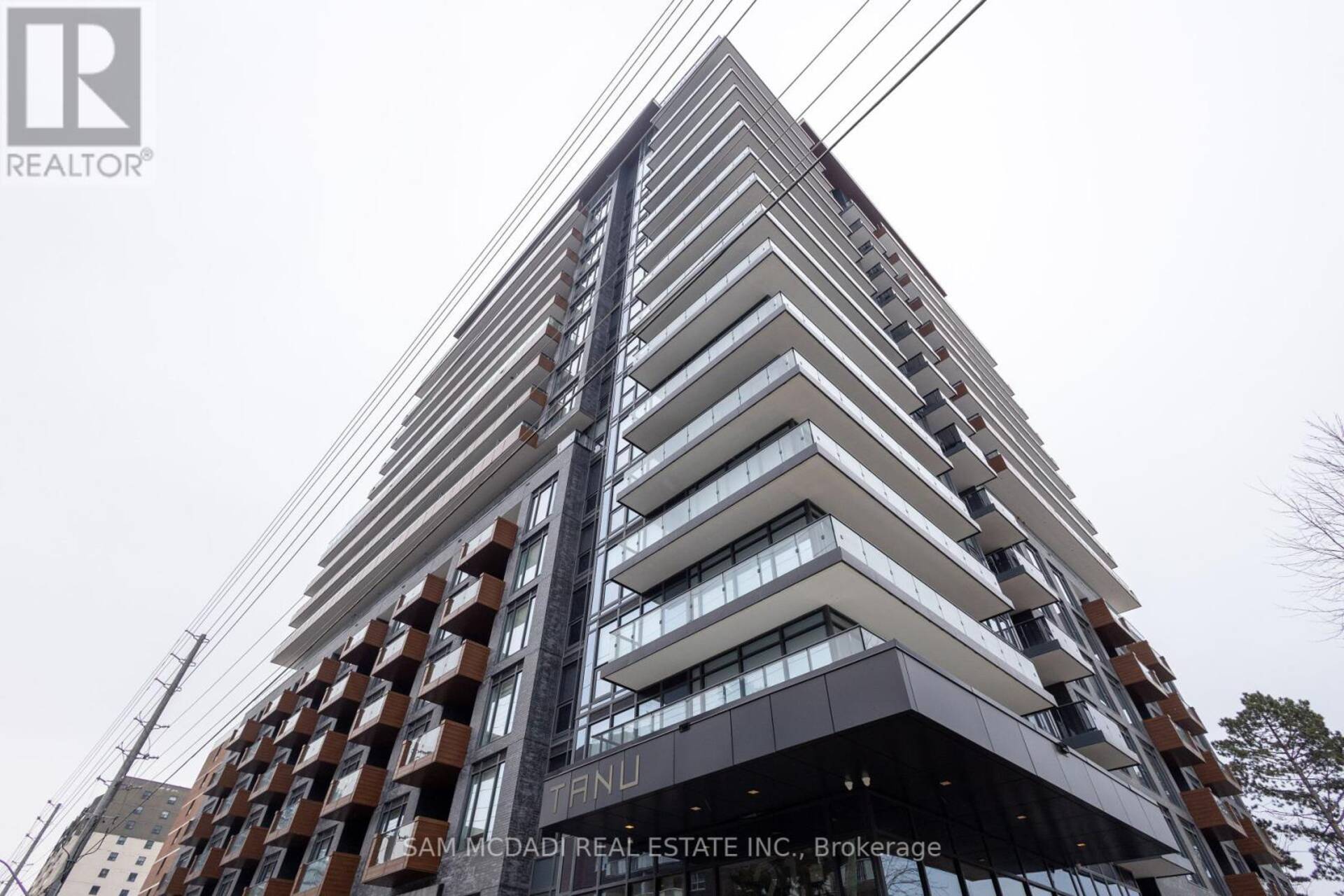 815 - 21 PARK STREET E Mississauga