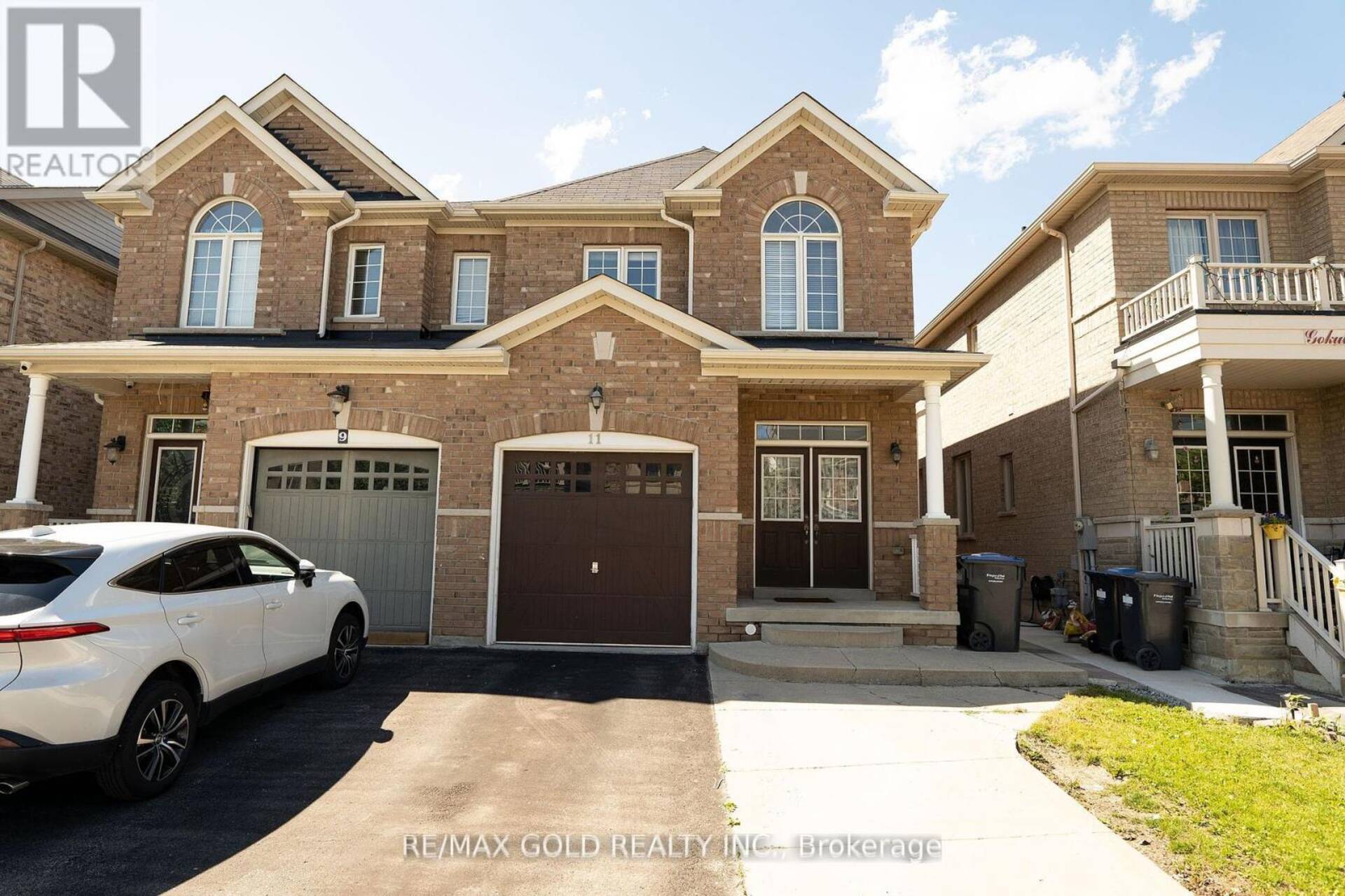 (UPPER) - 11 VANDERPOOL CRESCENT Brampton