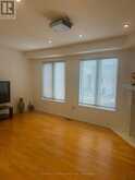 18 YELLOWOOD CIRCLE Vaughan