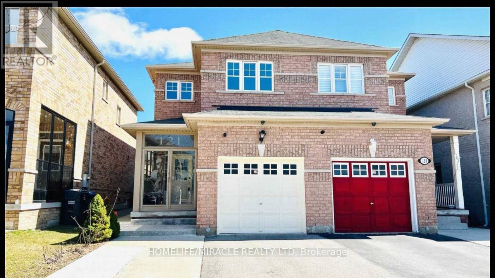 121 SEAHORSE AVENUE Brampton