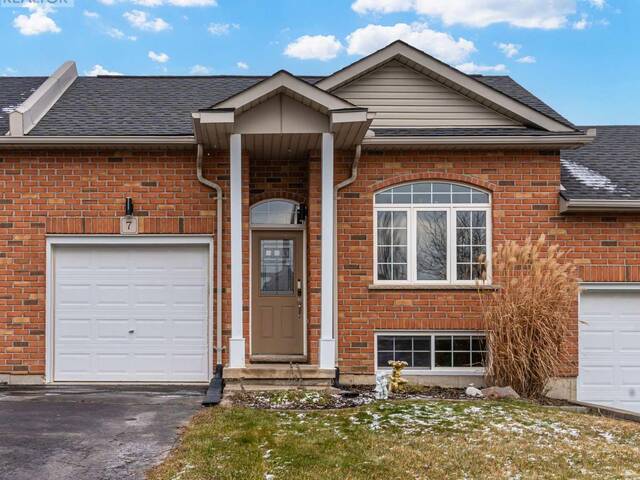 7 MILLCROFT DRIVE Norfolk Ontario