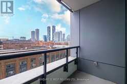 619 - 158 FRONT STREET Toronto