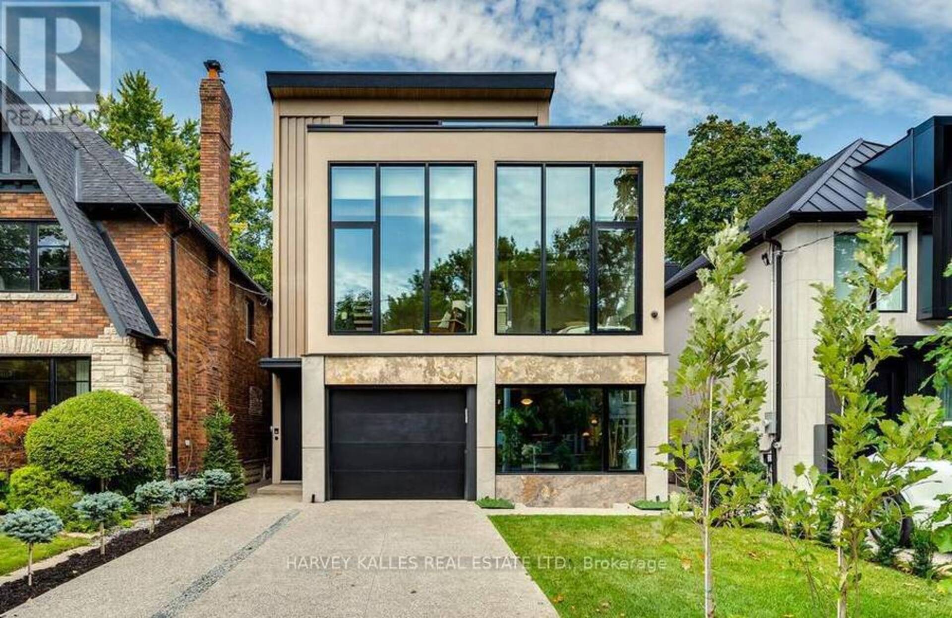 590 BRIAR HILL AVENUE Toronto