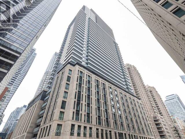 3903 - 955 BAY STREET Toronto Ontario